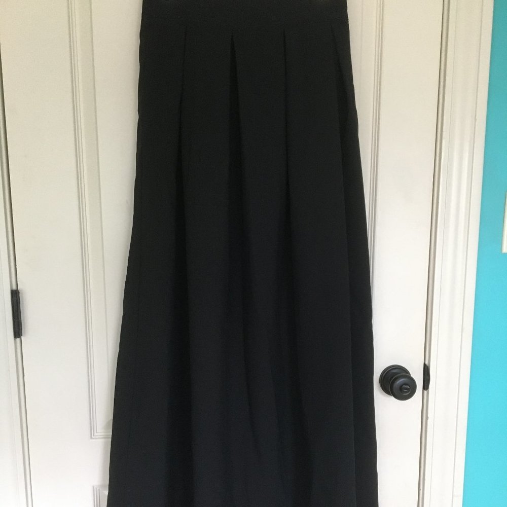 Floor length maxi black skirt high waist 28"
